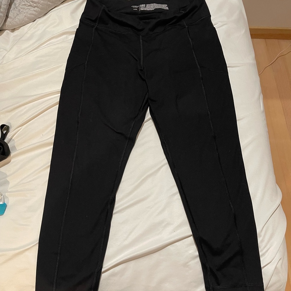 Victoria’s Secret size 16 workout leggings
